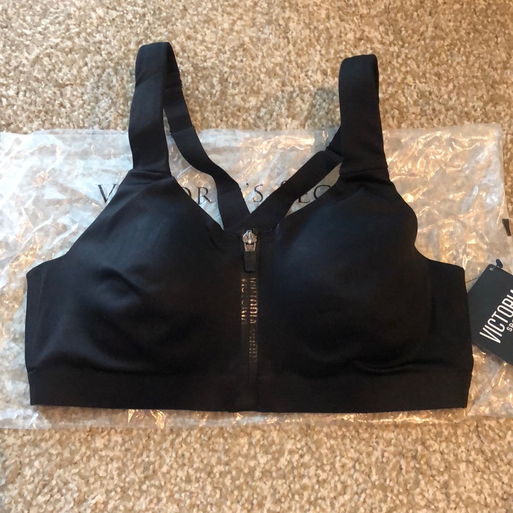 NIB Victoria’s Secret Sports Bra